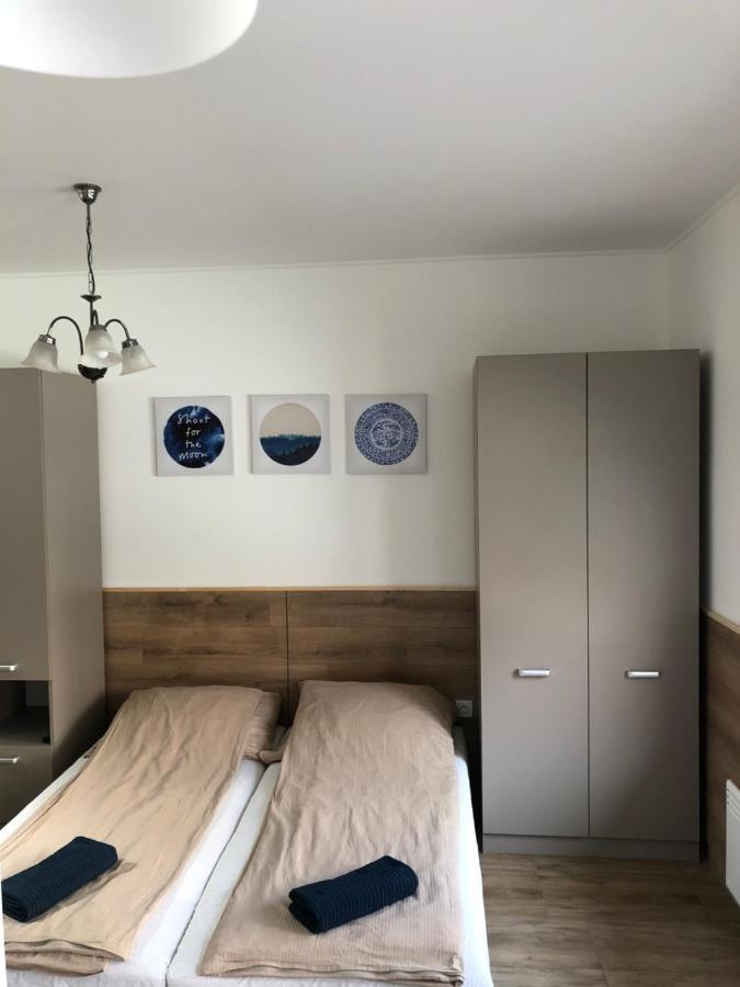 Avas Apartman Мишкольц Экстерьер фото