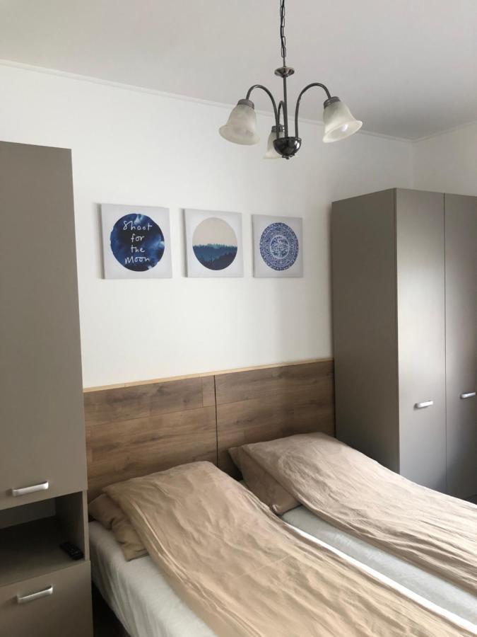Avas Apartman Мишкольц Экстерьер фото