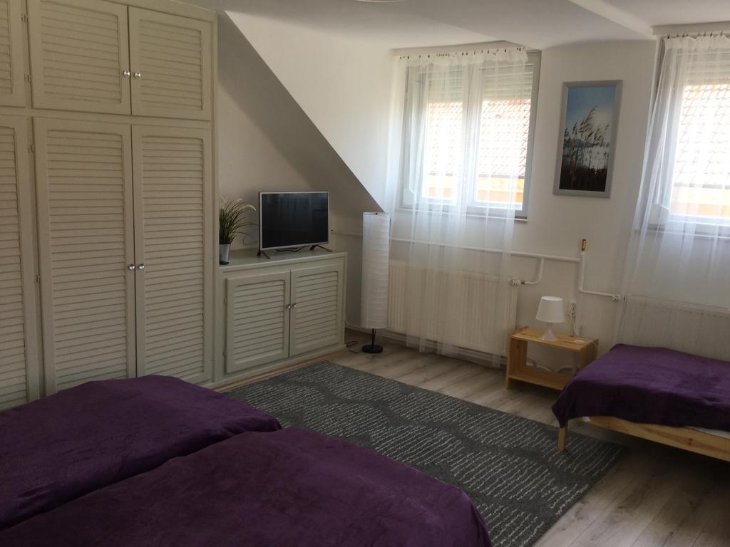 Avas Apartman Мишкольц Экстерьер фото